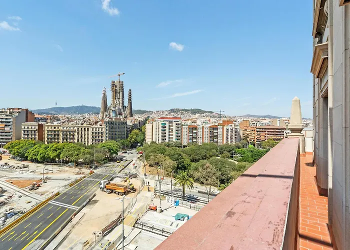 4151 - Ab Sagrada Familia Views Vii-ii Barcelone